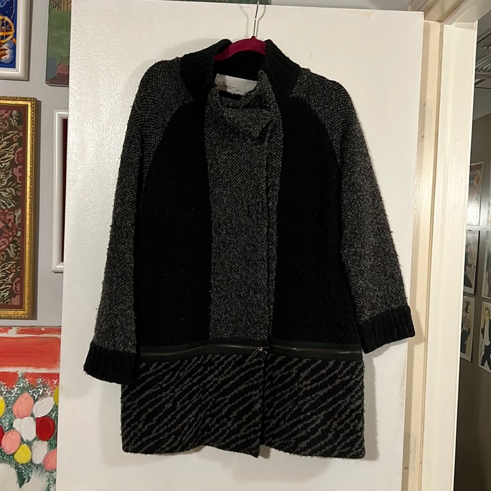 Curio gray/black sweater coat. Snap closure.